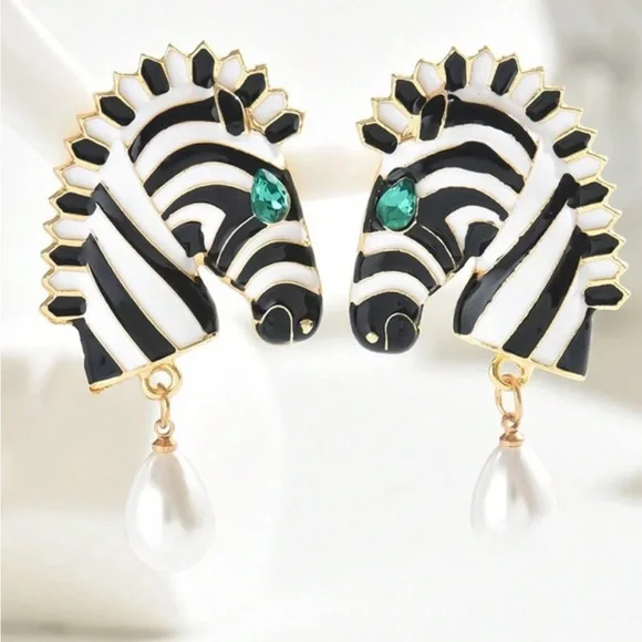 Bespoke Zebra Enamel Stud Earrings - Picture 4 of 6